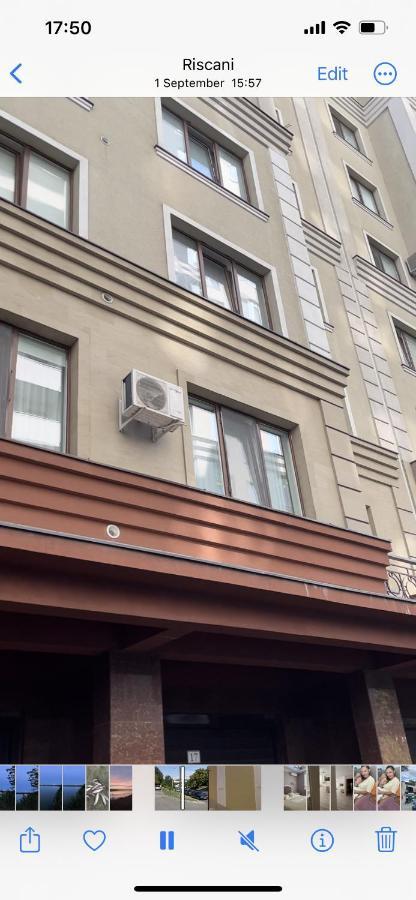 Apartament In The Center Of Chisináu Exterior foto